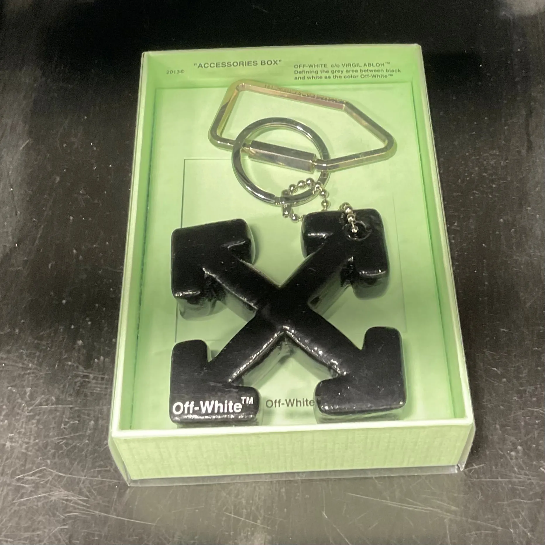 Off White Keychain 7919
